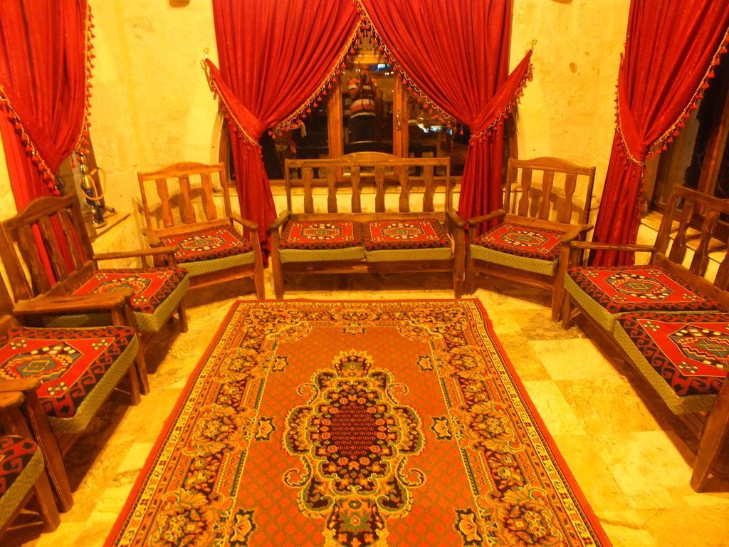 Dilek Tepesi Cave Hotel Ayvali Luaran gambar