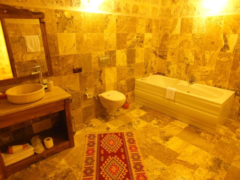 Dilek Tepesi Cave Hotel Ayvali Luaran gambar
