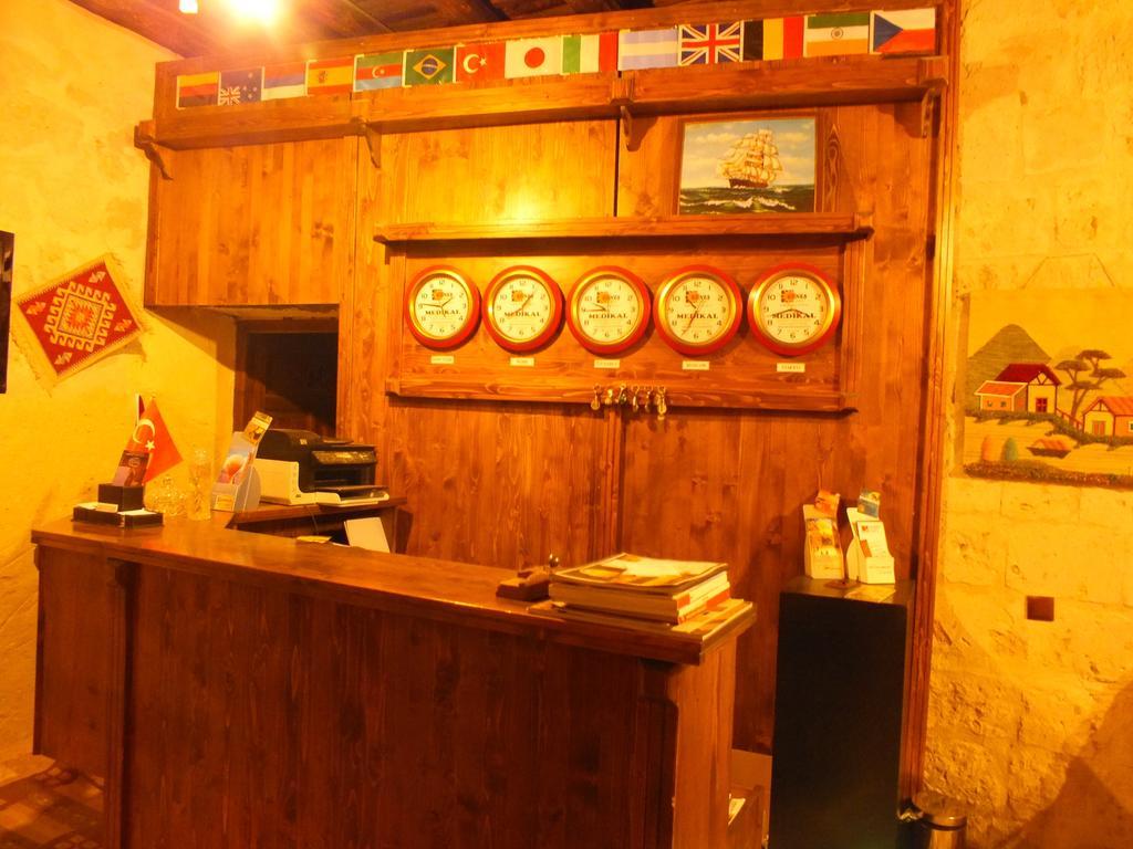 Dilek Tepesi Cave Hotel Ayvali Luaran gambar