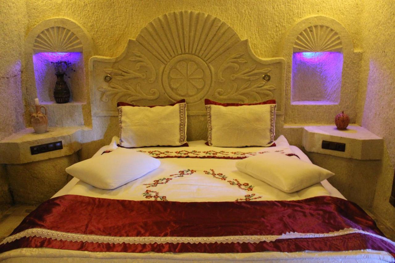 Dilek Tepesi Cave Hotel Ayvali Luaran gambar